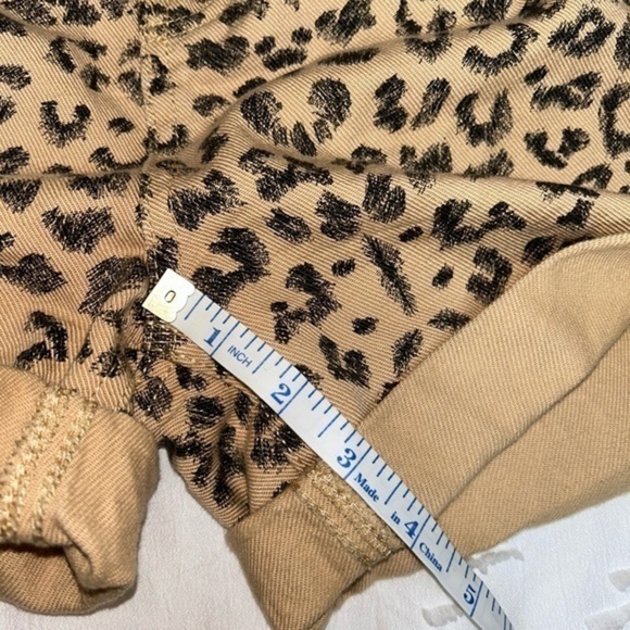 We the Free cheetah shorts - high waist sz 25‎ - Picture 8 of 9